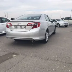 Toyota Camry 2012