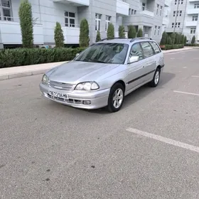 Toyota Avensis 1998