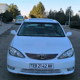 Toyota Camry 2005