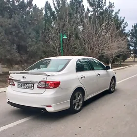 Toyota Corolla 2011