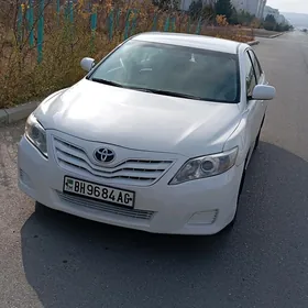 Toyota Camry 2010