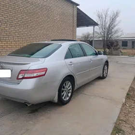 Toyota Camry 2010