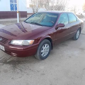 Toyota Camry 1997