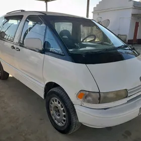 Toyota Previa 1993