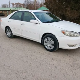 Toyota Camry 2003