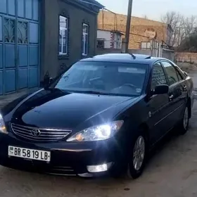 Toyota Camry 2003