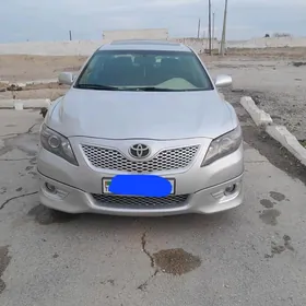 Toyota Camry 2010