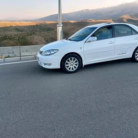 Toyota Camry 2003