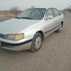 Toyota Carina 1994