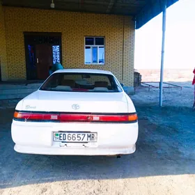 Toyota Mark II 1990