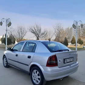 Opel Astra 2002