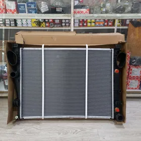 Radiator mers C203
