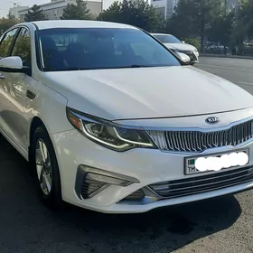 Kia Optima 2020