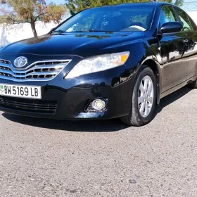 Toyota Camry 2011