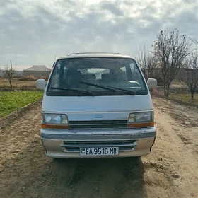 Toyota Hiace 1992