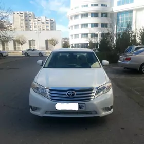 Toyota Avalon 2012