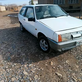 Lada 2108 1995