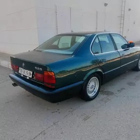 BMW 525 1992