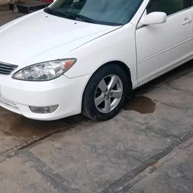 Toyota Camry 2003