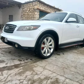 Infiniti FX35 2005