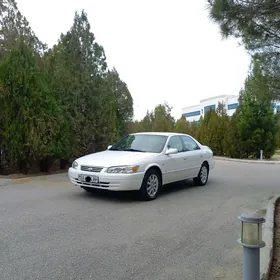 Toyota Camry 1999