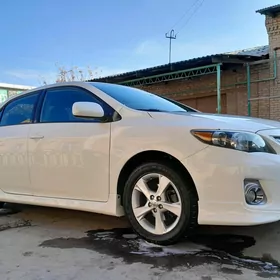 Toyota Corolla 2013