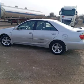 Toyota Camry 2003