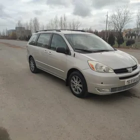 Toyota Sienna 2005