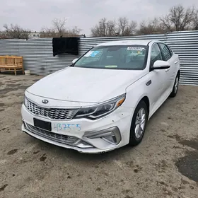 Kia Optima 2020