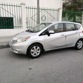 Nissan Versa 2013