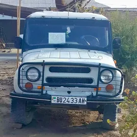 UAZ 469 1999