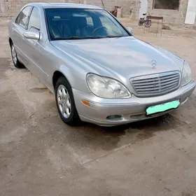 Mercedes-Benz C-Class 2000