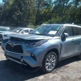 Toyota Highlander 2020