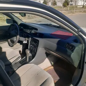 Toyota Camry 1999