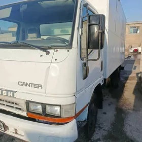 Mitsubishi Canter 2003