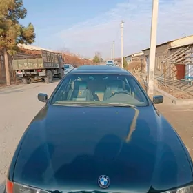 BMW E39 1998