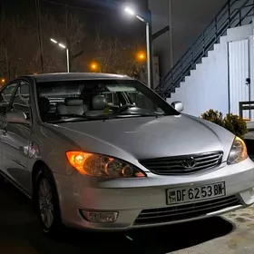 Toyota Camry 2003