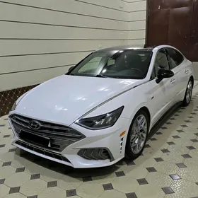 Hyundai Sonata 2021