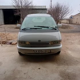 Toyota Previa 1991