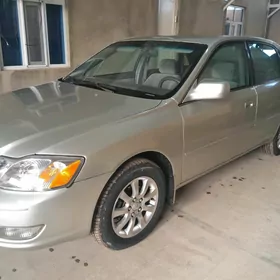 Toyota Avalon 2000