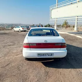 Toyota Corona 1992