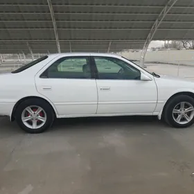 Toyota Camry 1999