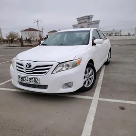 Toyota Camry 2011