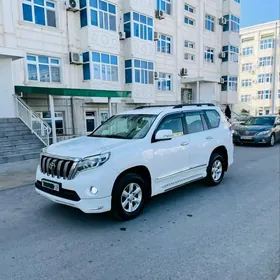 Toyota Land Cruiser Prado 2011