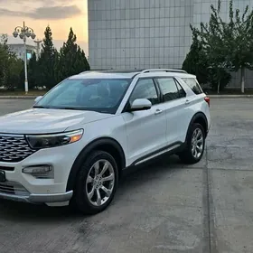 Ford Explorer 2020