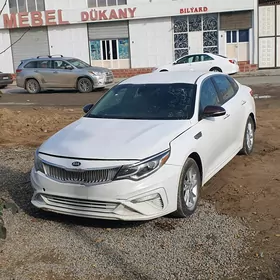 Kia Optima 2020