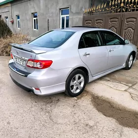 Toyota Corolla 2011