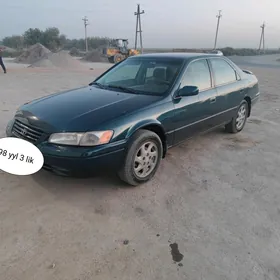 Toyota Camry 1998