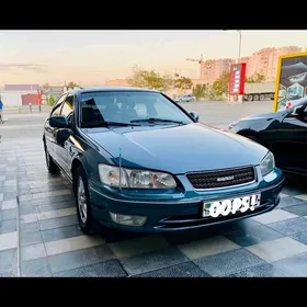 Toyota Camry 1999