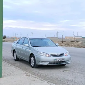 Toyota Camry 2004